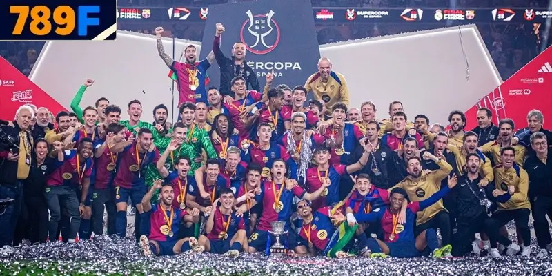 Câu lạc bộ bóng đá Barcelona trở thành một thế lực mạnh mẽ