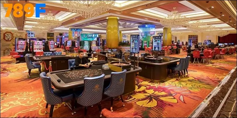 Những chiếc ghế bỏ trống phản chiếu thực tế phũ phàng: lợi nhuận casino Phú Quốc đang ngày càng xa vời