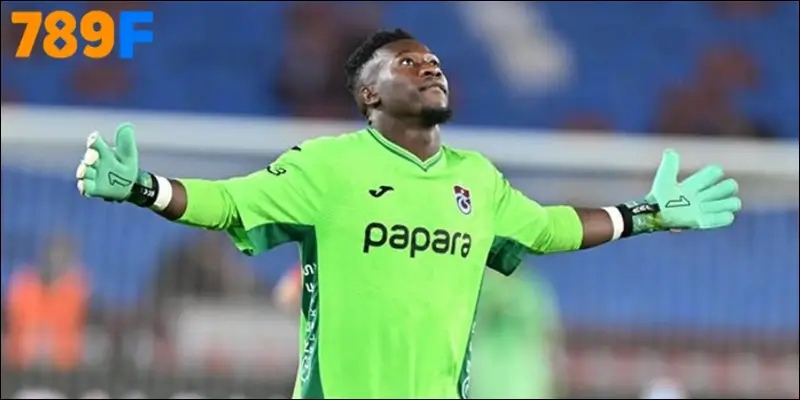 Rangers chấn động - Russell Martin bị sa thải sau 4 tháng 2 Onana tỏa sáng trong màu áo Trabzonspor sau khi rời Man Utd